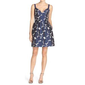 Women Vera Wang  Floral Pattern Dress Size 6 Blue